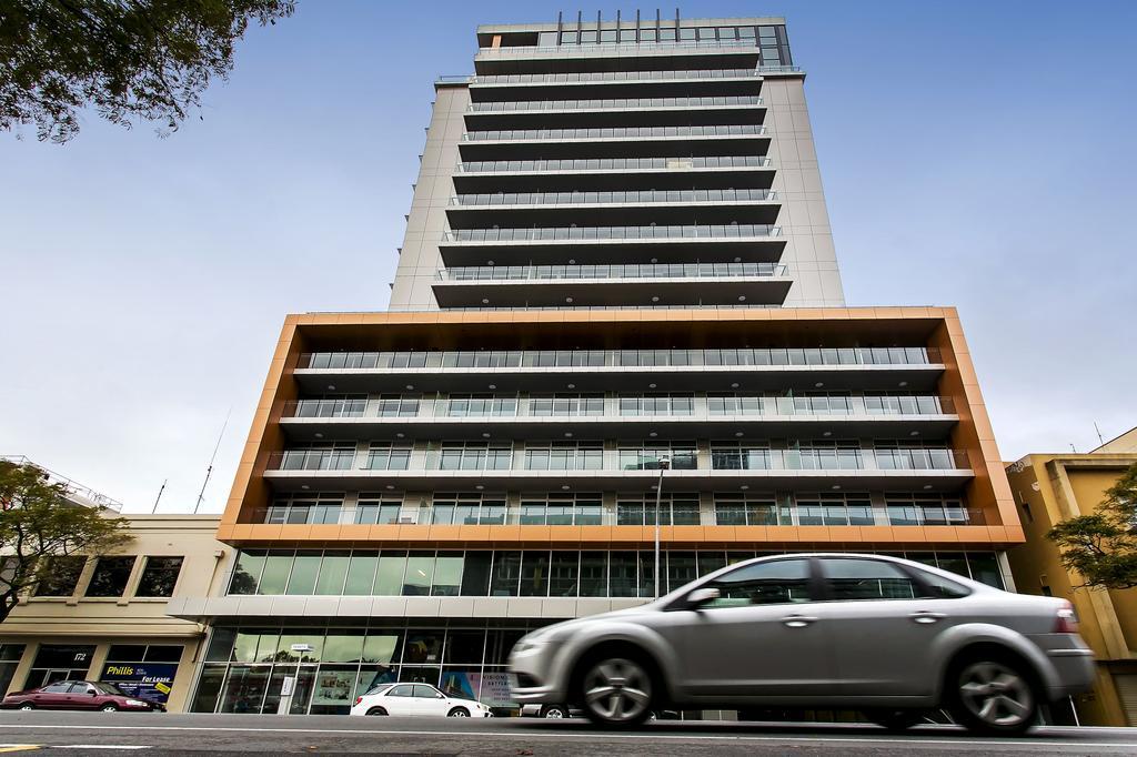 Astra Apartments Adelaide Luaran gambar